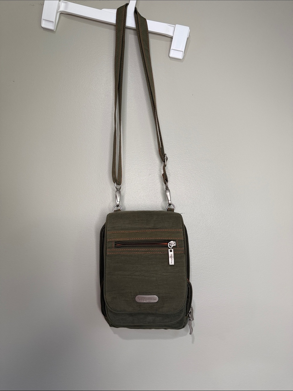 Baggallini Olive Green Crossbody Bag
